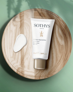 Crème Réparatrice, crema purificante per la pelle grassa del viso