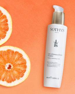 Latte detergente viso Sothys con estratto di pompelmo